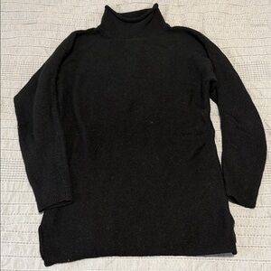 Banana Republic Classic Black Tunic length Roll neck Sweater